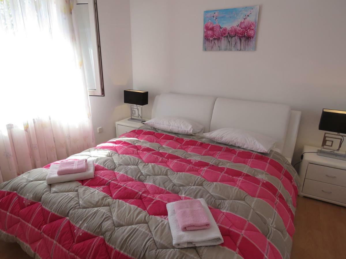 Apartment Smilje Sibenik Luaran gambar